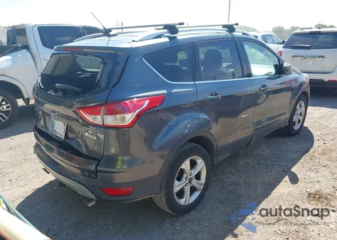 2015 Ford Escape Se z USA, uszkodzony, nr VIN 1FMCU0GX4FUA23993